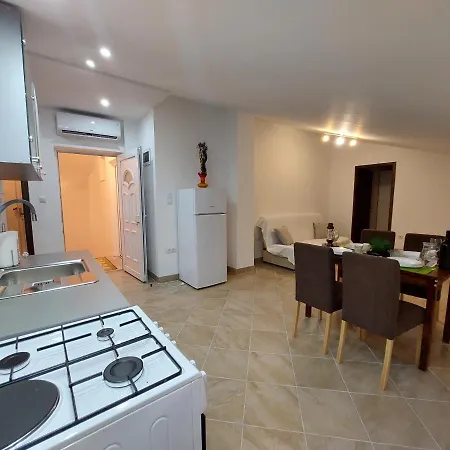 Apartment Apartman Stipe